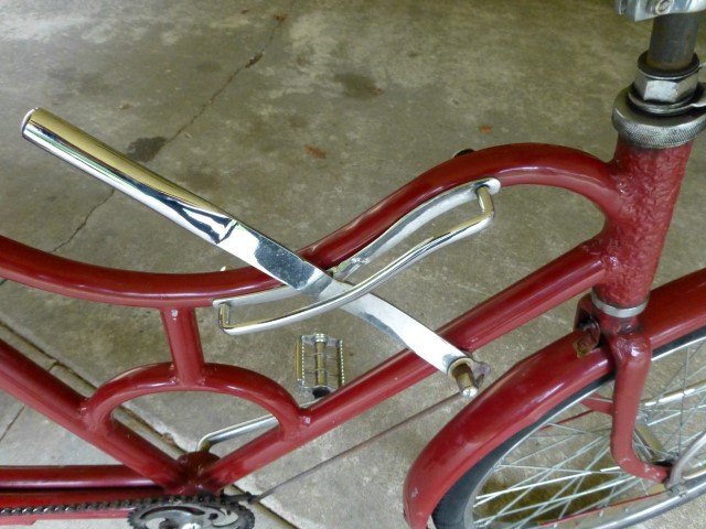 Front frame section on Victory Pedicab